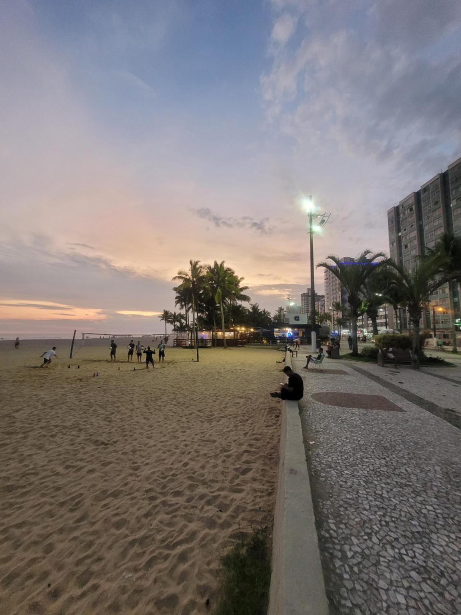 Aconchego Frente Mar - Guilhermina Grande Sp - Cozinha Completa - Climatizador De Ar - Tv A Cabo - Wi-fi Praia Grande (Santos)